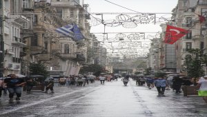 GÜNCELLEME 3 - İstanbul'da sağanak ve dolu etkili oldu