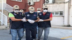 Hatay'ın Reyhanlı ilçesinde 2013 yılında 52 kişinin yaşamını yitirdiği terör saldırısının sorumlularından Ercan Bayat adliyeye sevk edildi.