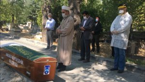 Hayırsever öğretmen Necla Kızılbağ son yolculuğuna uğurlandı