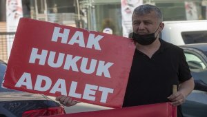 İBB'de işten çıkartılan işçiler CHP Genel Merkezi önünde toplandı