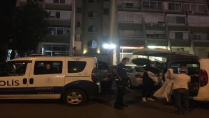 İzmir'de bir kişi evinde ölü bulundu