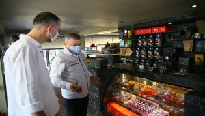 İzmir'de gıda işletmelerine Kovid-19 denetimi