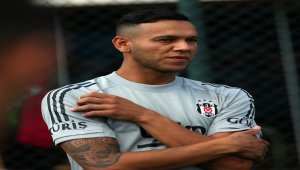 Josef de Souza, Beşiktaş'ta ilk antrenmanına çıktı