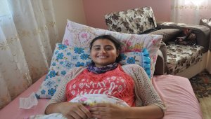 Kanser hastası 18 yaşındaki Gül Özkaya hayatını kaybetti
