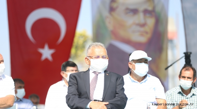 Kayseri Büyükşehir Belediye Başkanı Memduh Büyükkılıç 1000 tablet sözü aldı