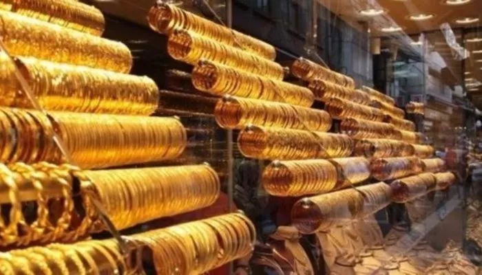 Kayseri Son Dakika: Duvarını yıkarak girdikleri kuyumcuyu soyan hırsızlar kayıplara karıştı!