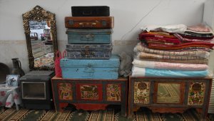 Kerkük'te zaman yolculuğuna 40 yılını adayan antikacı
