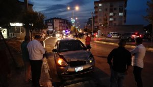 Kocaeli'de iki otomobilin çarpıştığı kazada 4 kişi yaralandı