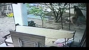 Muğla'da kadının darbedilmesi güvenlik kamerasına yansıdı 