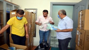 Muşlu öğrenciler 6 ayda 200 bin cerrahi maske üretti
