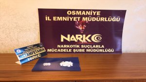 Osmaniye'de uyuşturucu operasyonlarında yakalanan 28 şüpheliden 2'si tutuklandı
