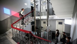  Reyting listesinde zirveye oturan "Masumlar Apartmanı" izleyiciyi "gerçekliğe" davet ediyor