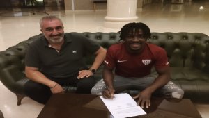 Royal Hastanesi Bandırmaspor, Michel Landel ile sözleşme imzaladı