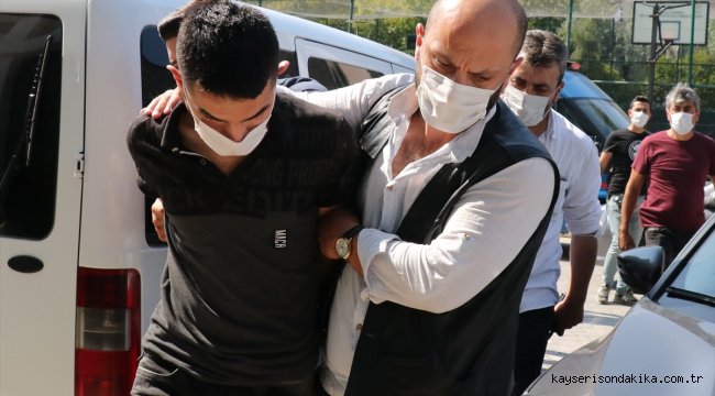 Samsun'da belediye önündeki silahlı saldırıyla ilgili yakalanan faillerden biri daha adliyede
