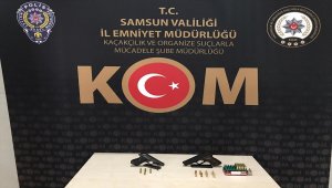 Samsun'da bir iş yerinde silah ve mühimmat ele geçirildi
