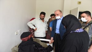 Şanlıurfa Valisi Abdullah Erin'den, Rasulayn'da terör saldırısında yaralananlara ziyaret