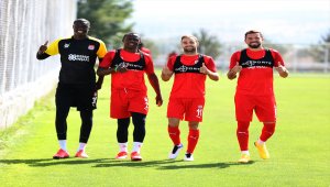 Sivasspor'da MKE Ankaragücü maçı hazırlıkları devam ediyor