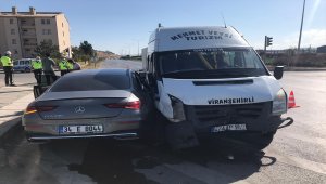 Sivassporlu Erdoğan Yeşilyurt trafik kazası geçirdi