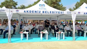 TBMM Plan ve Bütçe Komisyonu Başkanı Lütfi Elvan, Mezitli İlçe Kongresinde konuştu: