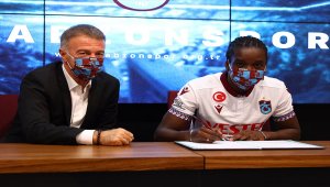 Trabzonspor'da yeni transfer Diabate ile sözleşme imzalandı