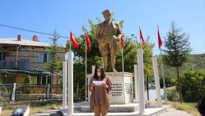 Tunceli'de 26 yıl önce PKK'lı teröristlerin şehit ettiği öğretmenler anıldı