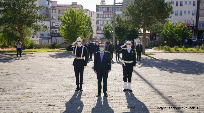 Van, Bitlis, Muş ve Hakkari'de 19 Eylül Gaziler Günü törenle kutlandı