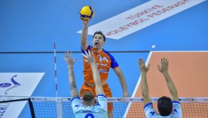 Voleybol: AXA Sigorta Efeler Ligi