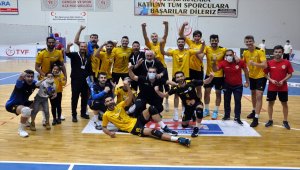 Voleybol: AXA Sigorta Efeler Ligi