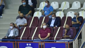 Voleybol: AXA Sigorta Efeler Ligi