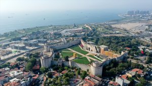Yedikule Hisarı yıllar sonra kapılarını yeniden açıyor