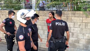 Adıyaman'da maskesiz dolaşan kişi kovalamaca sonucu yakalandı