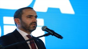 AK Parti'li Hayati Yazıcı partisinin Rize Merkez İlçe Kongresinde konuştu: 