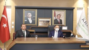 AK Partili Özhaseki'den Kilis Belediye Başkanı Servet Ramazan'a ziyaret