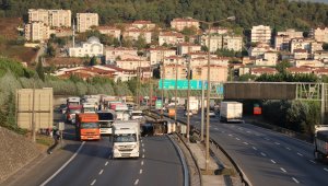 Anadolu Otoyolu'ndaki kaza trafiği aksattı