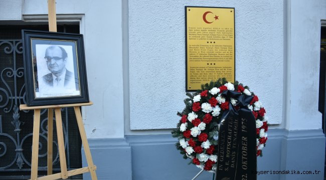 Avusturya'da Ermeni teröristlerce şehit edilen Büyükelçi Daniş Tunalıgil anıldı