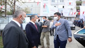 Bakan Kurum, Gaziosmanpaşa'da temel atma törenine katıldı: