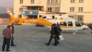 Bakan Pakdemirli, Hatay'daki orman yangınını havadan inceledi