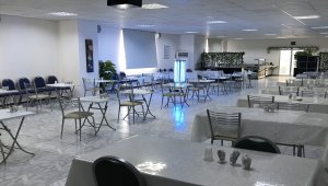 "Başlat" komutuyla girdiği mekanları sterilize eden robot geliştirildi