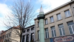 Belçika'da "yoğun bakım üniteleri doluyor" uyarısı