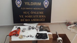 Bursa'da kaçak tütün operasyonu