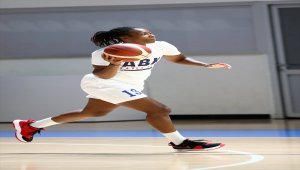 Büyükşehir Belediyesi Adana Basketbol'da yeni transferler başarıya odaklandı