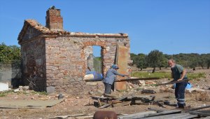 Çiçek Adası'nın 17 yıllık sakinleri 