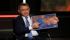 Cumhurbaşkanı Yardımcısı Oktay: "Değil Yunanistan kim olursa olsun, Türkiye ne bir karış toprağını ne de denizindeki bir damla suyunu, hele hele gelecek nesillerin hakkını hiç kimseye vermez. Bedeli ne olursa olsun."