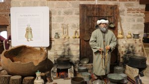Edirne'de Aşçı Yahya Baba ritüeline turistler de katıldı
