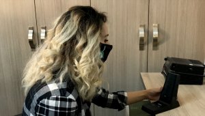 Edirne'de turistlerin dilinde Kovid-19 anonsu yapılıyor