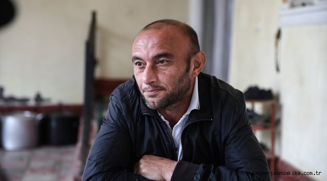 Ermenistan'ın saldırısında ailesinden 5 kişiyi kaybeden Genceli Serkarov yaşadığı acıyı anlattı: