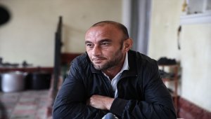 Ermenistan'ın saldırısında ailesinden 5 kişiyi kaybeden Genceli Serkarov yaşadığı acıyı anlattı: