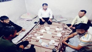 Erzincan'da evde kumar oynayan 6 kişiye para cezası