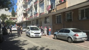 Esenyurt'ta 8 aracın lastiği bıçakla patlatıldı