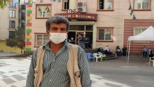 Evlat nöbeti tutan ailelere hakaret eden HDP'li milletvekili hakkında suç duyurusu